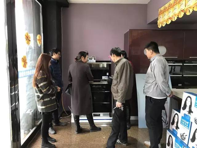 武穴新城注册新店现场