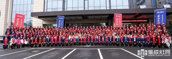 新城注册集成灶市场部部长钱广先生