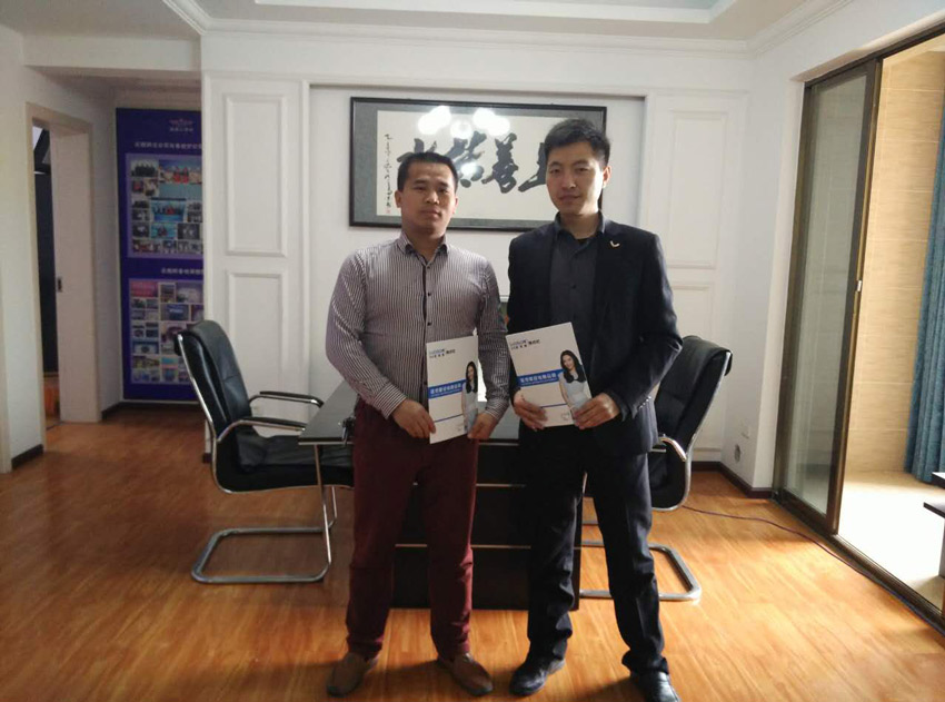 喜讯！贵阳邹总成功加盟新城注册集成灶