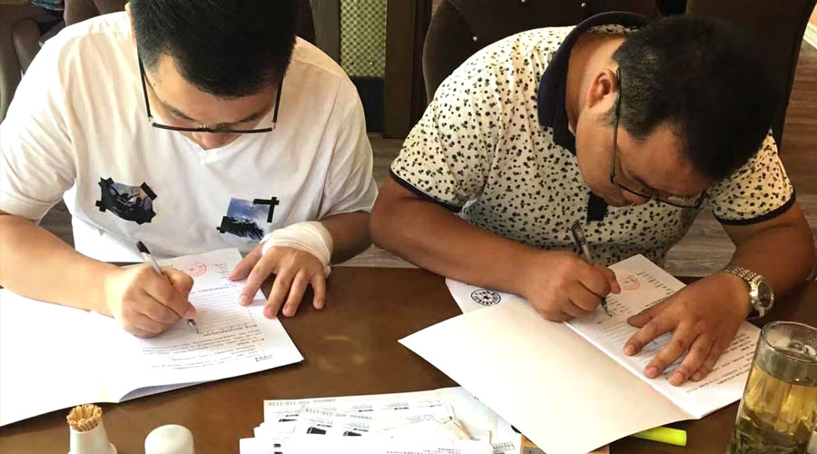 喜讯，湖南娄底毛总成功加盟新城注册集成灶！