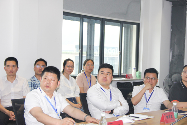 风暴娱乐与安时达合作会议