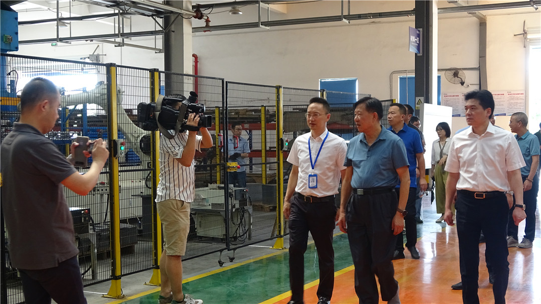 风暴娱乐集成灶立体仓